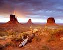 http://www.destination360.com/north-america/us/utah/images/s/utah-monument-valley.jpg