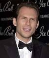 Alex Donovan (Christian Slater)