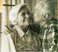 Una Mirada Diferente <b>Adultos</b> Mayores"