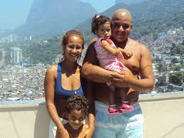 Rocinha fica mais cara e &ldquo;expulsa&rdquo; moradores - Rio de Janeiro - R7