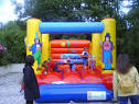 Location chateau gonflable : structure gonflable chateau