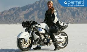 3 Tips Memilih Sepeda Motor untuk Perempuan � Elshinta.com ...
