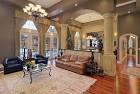 009-Beautiful-Family-Room.jpg