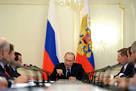 Putin Urged to Ease Crimea Crisis Under Sanctions Threat - Bloomberg