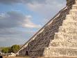 250px-ChichenItzaEquinox.jpg