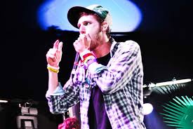 images?q=tbn:ANd9GcSXOYNk Fkq HA4qFTQ6ExrvR y14kI0F5pvlBIuHOOuboHGduK Luluhkan Hati Wanitamu dengan Alat Musik Ini