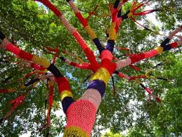 "Yarn Bombing" Graffiti Cozies