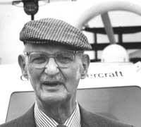 Sir Christopher Cockerell. 11:09am Thursday 21st June 2007 in Hampshire Heritage. Daily Echo: HE belonged to a breed of scientists typical of post-war ... - 461227