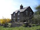 lived in the cottage with - via Daymix