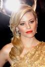 Elizabeth Banks' glamorous