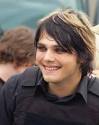 http://i2.listal.com/image/459928/600full-gerard-way.jpg