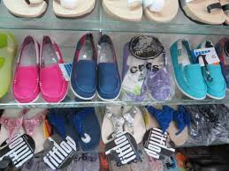 KOLEKSI CROCS DI KIOS IMP COLLECTION - Pusat Grosir Solo