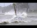 Destruction as huge cyclones hit Australia - WorldNews