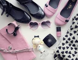 Résultat de recherche d'images pour "fashion girly"