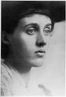 Vanessa Bell, a pacifist, urged her son not to go to war. - 2-vanessa-bell-7