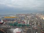 File:Genova porto-Sampierdarena-IMG 2540.JPG - Wikipedia, the free ...