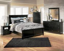 Black Bedroom Furniture Decorating Ideas | House Design