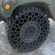 New honeycomb tire is 'bulletproof' | Military Tech - CNET News