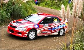 www.pontecool.com Luis Valverde se adjudicó el Rally de Gualaceo 2011 - valverde27jun11_1