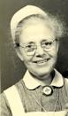 DRK-Schwester Maria Stehle (†) hat 1954 das kürzlich restaurierte Feldkreuz ...