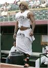 http://s2.guyism.com/up/barry-bonds.jpg