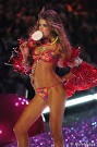 Doutzen Kroes Pictures & Photos   CelebrityWonder