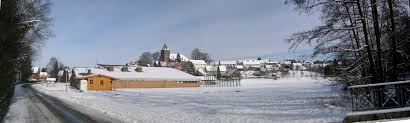 Am 02.09.04 wurde eine neue Bandenwerbung auf dem Sportplatz in Willershausen durch Mario Kloss und Hartmut ... - winterpanorama