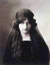 http://artmodel.files.wordpress.com/2008/06/jeanne_hebuterne.jpg