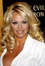 The Pamela Andersons 'Non-Dairy Vanilla Coconut Pineapple' shake ...