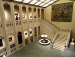 File:Clowes Pavilion - Indianapolis Museum of Art - DSC00736.JPG ...