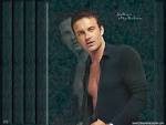 http://images2.fanpop.com/image/photos/11300000/Julian-McMahon-julian-mcmahon-11351072-1024-768.jpg