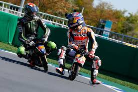 Ini Foto-foto Lucu Warnai Aksi Balapan Motor Mini GP Motegi | Warta.co