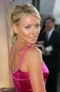 Kelly Ripa updo