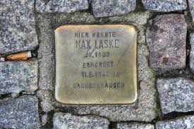 The memorials I saw were dedicated to: Paula Budde (Friedrichstrasse 11); Kurt Müller-Croon (Friedrichstrasse 11); Max Laske (Friedrichstr. - stolpersteine-139