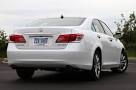 Review: 2010 Lexus ES 350 is soft-riding royalty that's lost its crown
