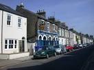 off Mill Road offering a wide range of beers and a free wi-fi hotspot. - via Daymix