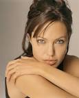  Angelina Jolie, Shiloh and Zahara Clear Out French Connection In 20 Minutes!