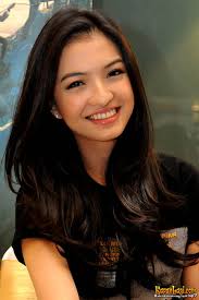 Raline Shah | Arti Cantik Bagi Raline Shah - KapanLagi.com