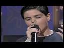 Abraham Mateo (10 años) canta