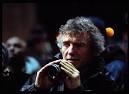 http://media.zoom-cinema.fr/photos/news/2961/curtis-hanson.jpg