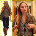 http://cdn03.cdn.justjaredjr.com/wp-content/uploads/headlines/2008/11/amanda-bynes-shopping-louis.jpg