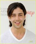 http://1.bp.blogspot.com/_3amqJgQMxwM/TFyS1DEO6qI/AAAAAAAACz4/WgtuBiTvUb8/s1600/devon-werkheiser-josh-peck-heroes-04.jpg