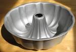 Fichier:Bundt cake pan.jpg - Wikipédia