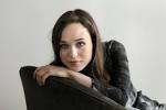 Ellen Page | Whip It Promotional Photoshoot (HQ) - Ellen Page ...