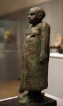 File:Statue of a public servant, 12th Dynasty Egypt 1800 BC a.jpg ...