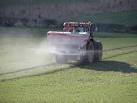 Ammonium nitrate fertiliser - via Daymix