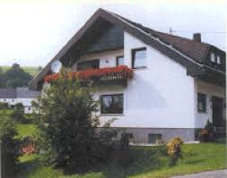 Ferienwohnung Inge Hoff. Im Brühl 8. 55497 Morbach-Merscheid. Tel.: 0 65 33 - 51 14