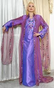لباس تقليدي الجزائري - صفحة 2 Images?q=tbn:ANd9GcT2_83ktBWgHhLmFa1ndYj7GHXqH6_NtukyEG7i5F38zj1ZWWkYkw