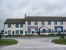Bar and the Baywatch Hotel - via Daymix
