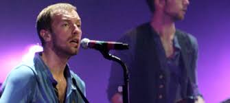 Chris Martin: Enge Hosen machen erfolgreich | TIKonline.